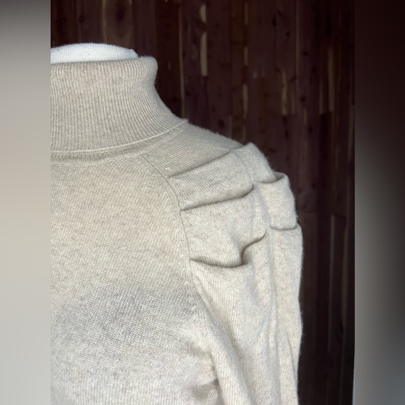 Cashmere sweater - Picture 3 of 4